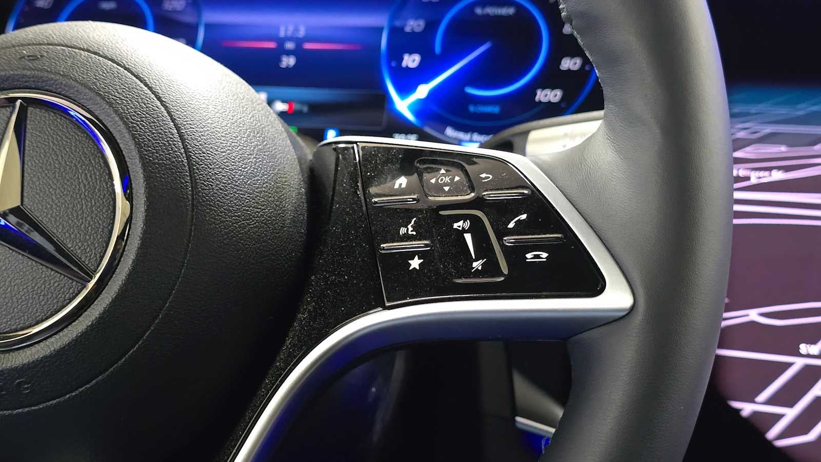 2026 Mercedes-Benz EQS 400 4MATIC® SUV
