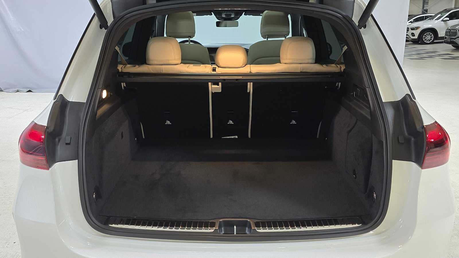 2026 Mercedes-Benz GLE 450e GLE 450e