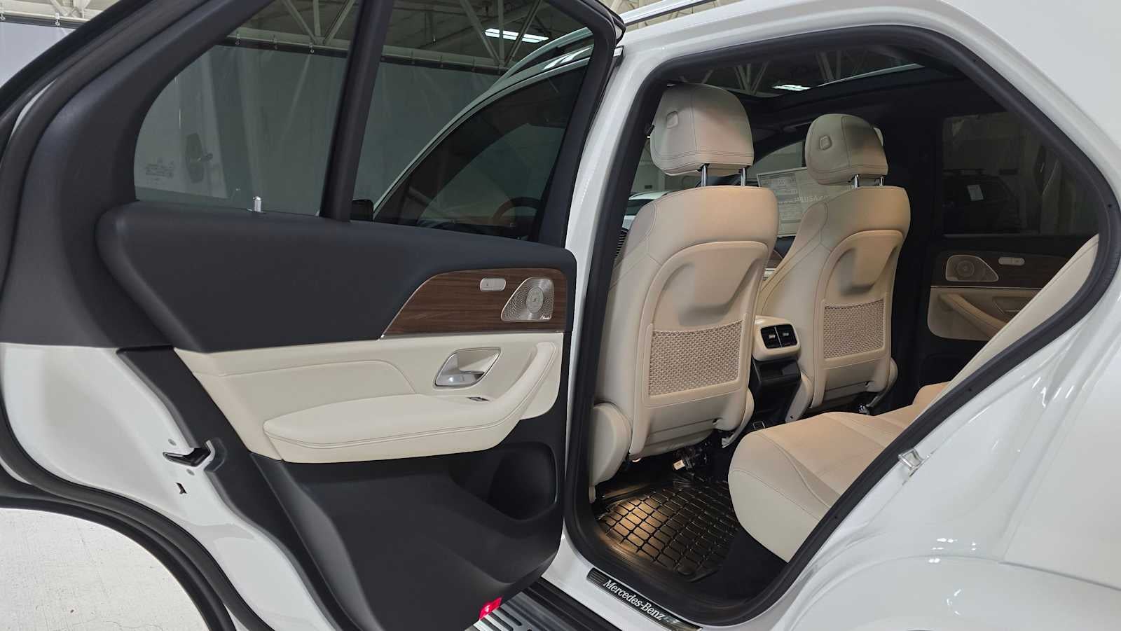 2026 Mercedes-Benz GLE 450e GLE 450e