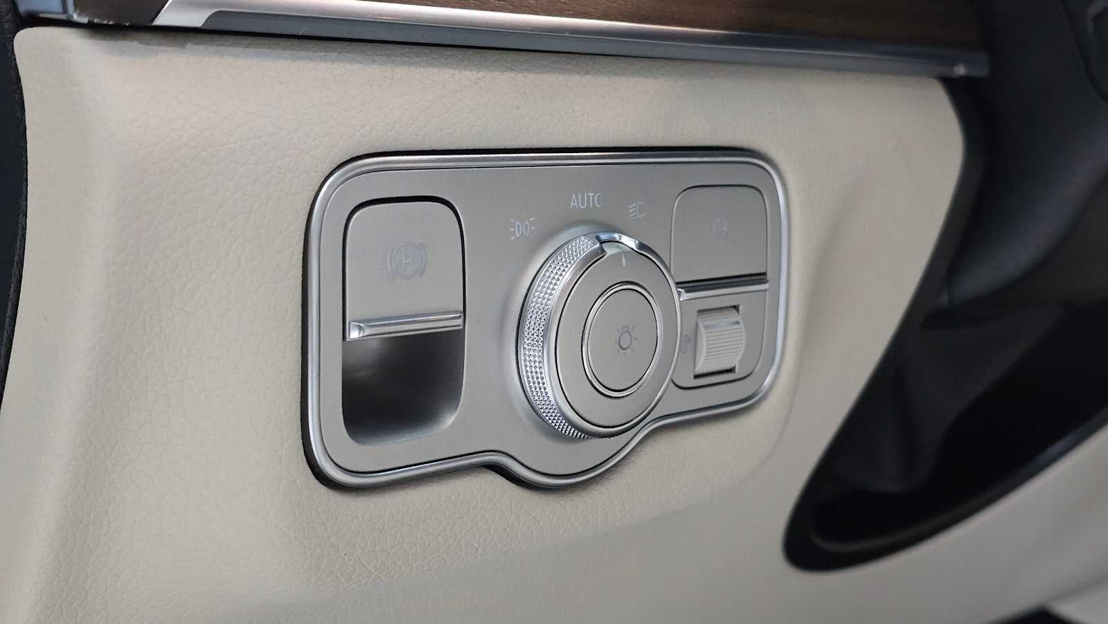 2026 Mercedes-Benz GLE 450e GLE 450e