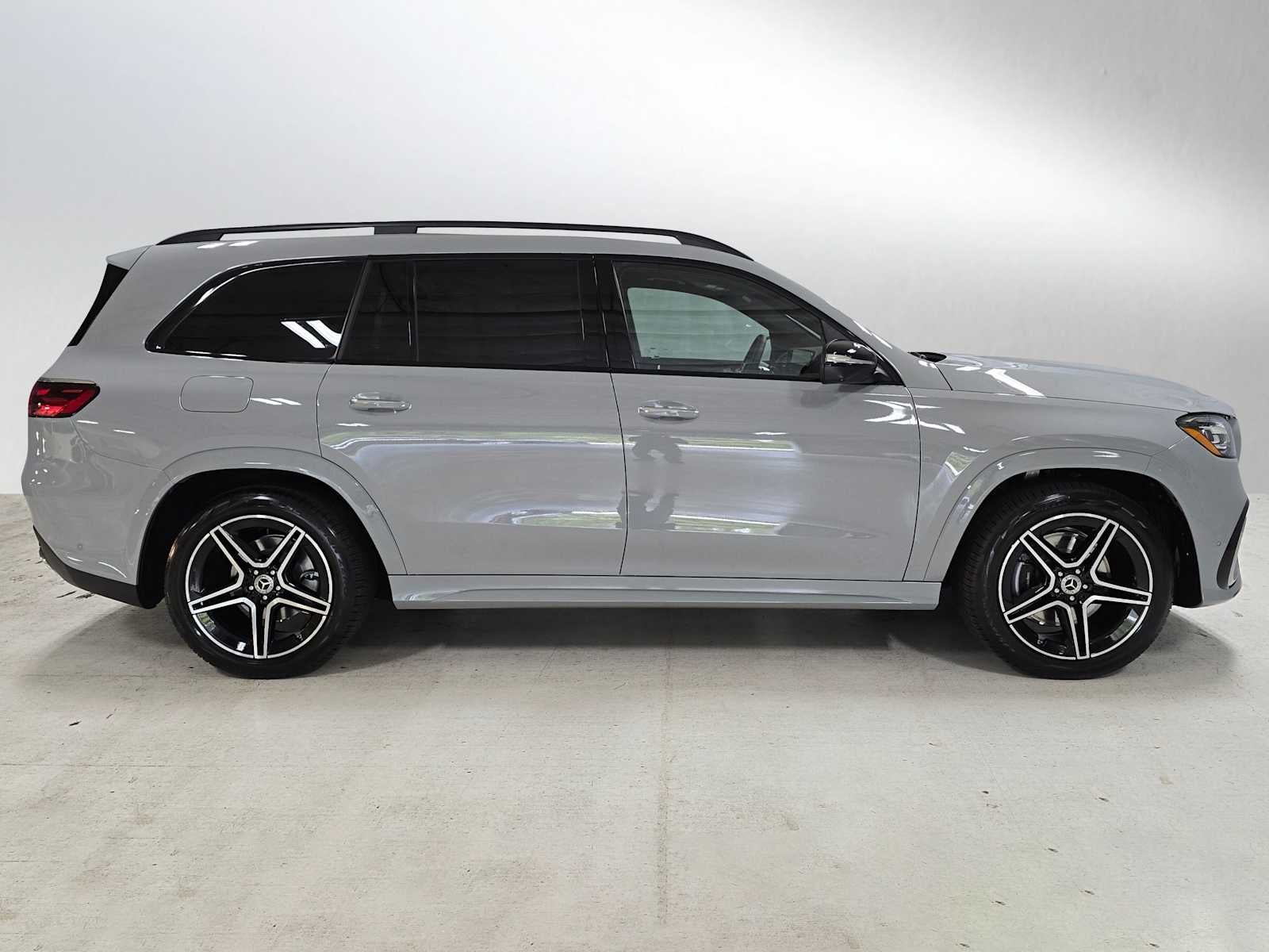 2026 Mercedes-Benz GLS 450 4MATIC® SUV