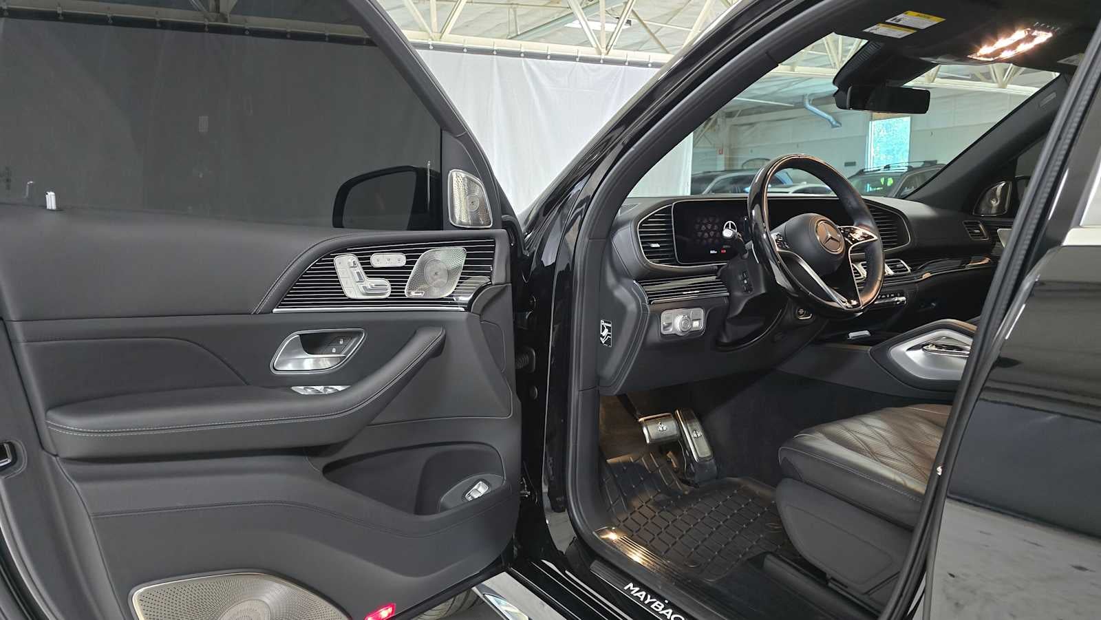 2025 Mercedes-Benz Maybach GLS 600 4MATIC® SUV