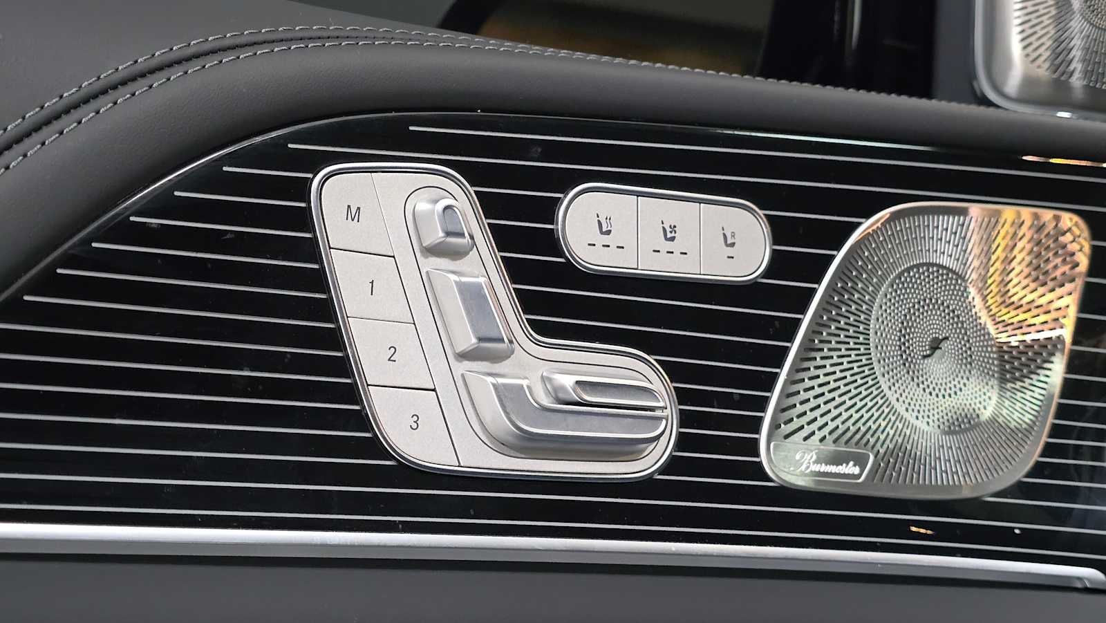 2025 Mercedes-Benz Maybach GLS 600 4MATIC® SUV