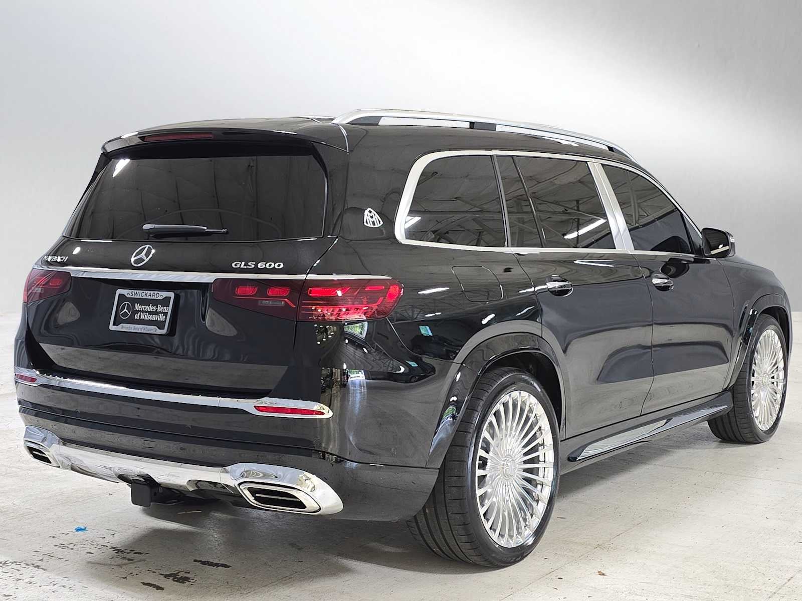 2025 Mercedes-Benz Maybach GLS 600 4MATIC® SUV