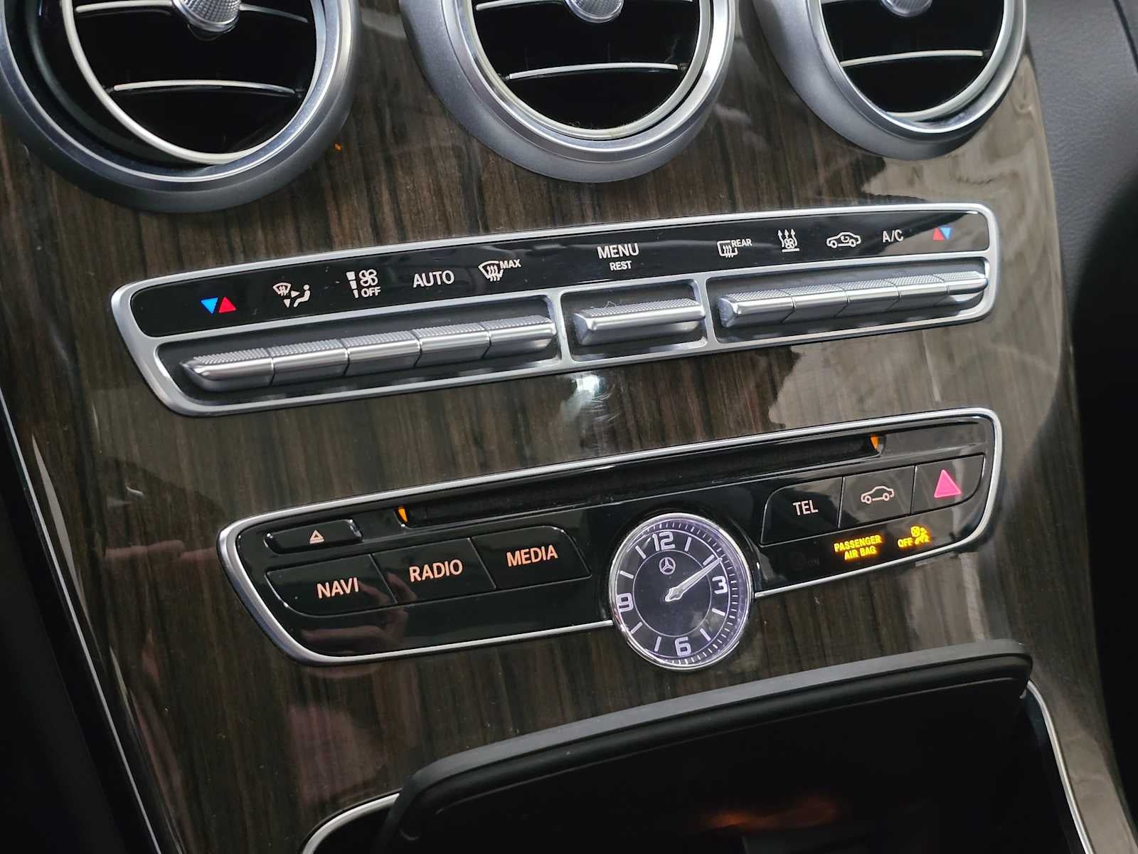 2016 Mercedes-Benz C 350e 4dr Sdn RWD