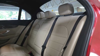 2018 Mercedes-Benz C 300 Sedan