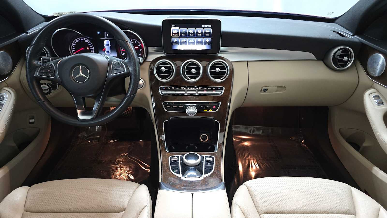 2018 Mercedes-Benz C 300 Sedan