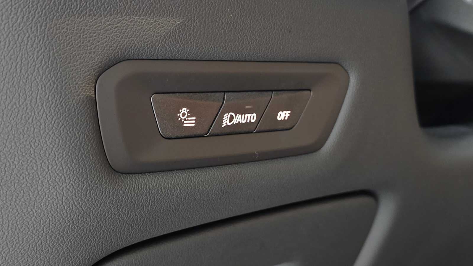 2025 BMW X5 xDrive40i xDrive40i