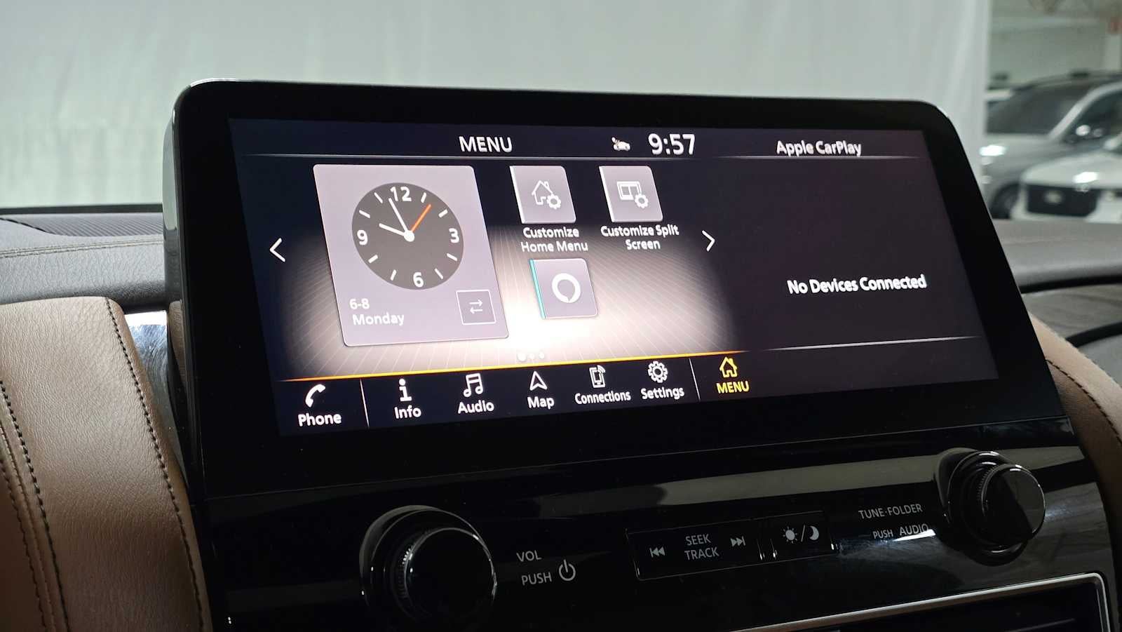 2023 INFINITI QX80 SENSORY
