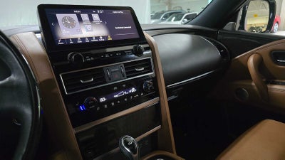 2023 INFINITI QX80 SENSORY