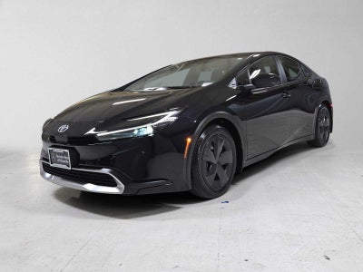 2025 Toyota Prius Plug-In Hybrid SE