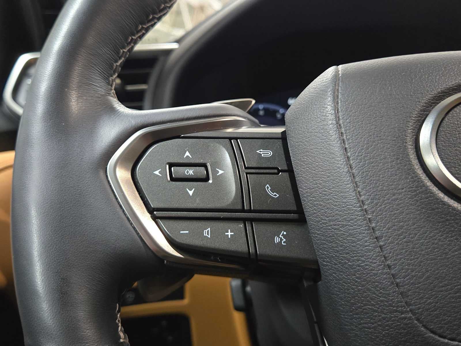 2026 Lexus LX 600 Luxury