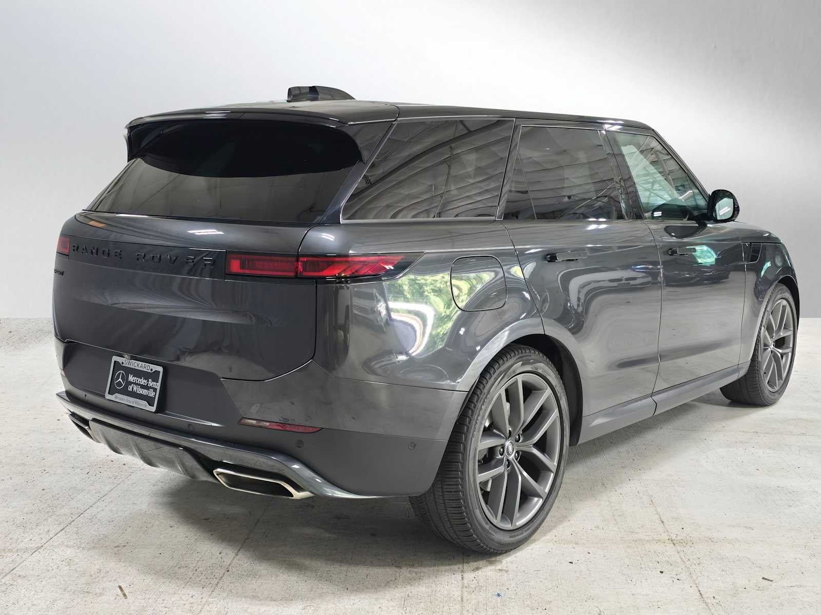 2024 Land Rover Range Rover Sport SE