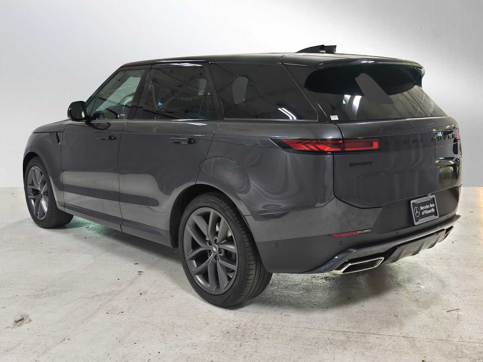 2024 Land Rover Range Rover Sport SE