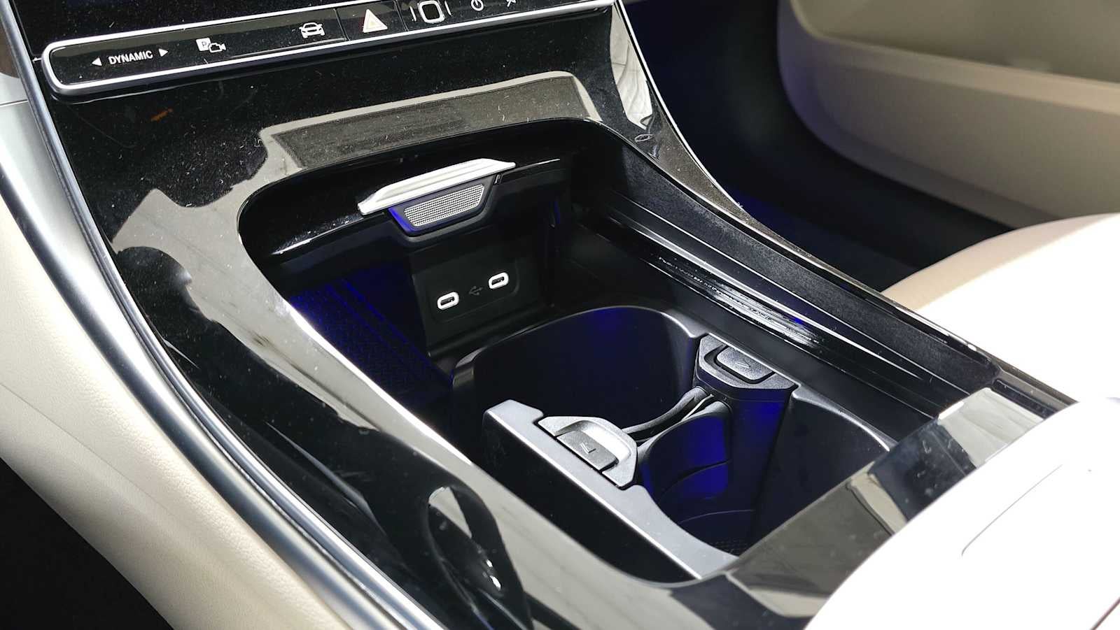 2026 Mercedes-Benz C 300 4MATIC® Sedan