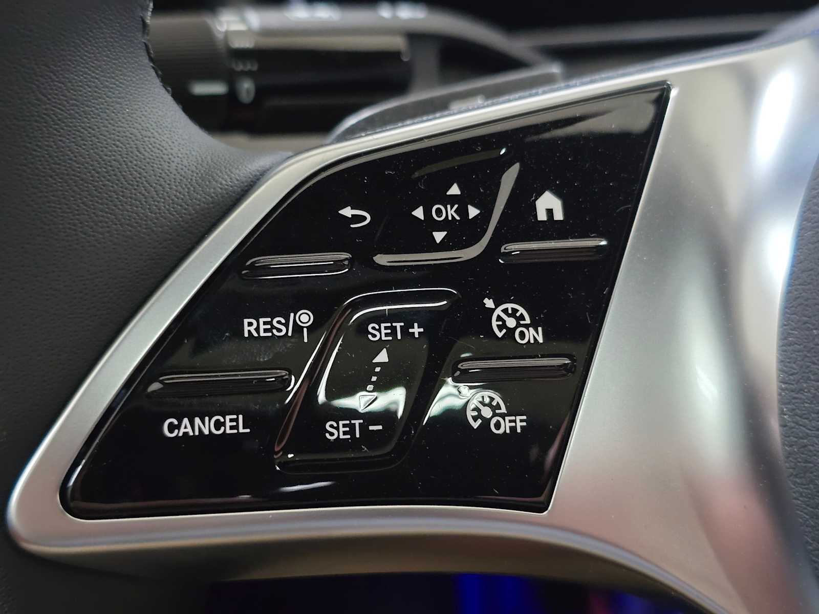 2026 Mercedes-Benz C 300 4MATIC® Sedan
