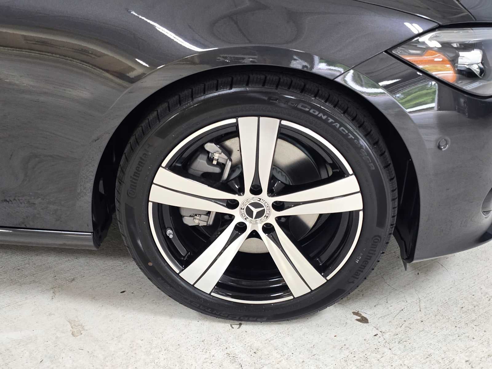 2026 Mercedes-Benz C 300 4MATIC® Sedan