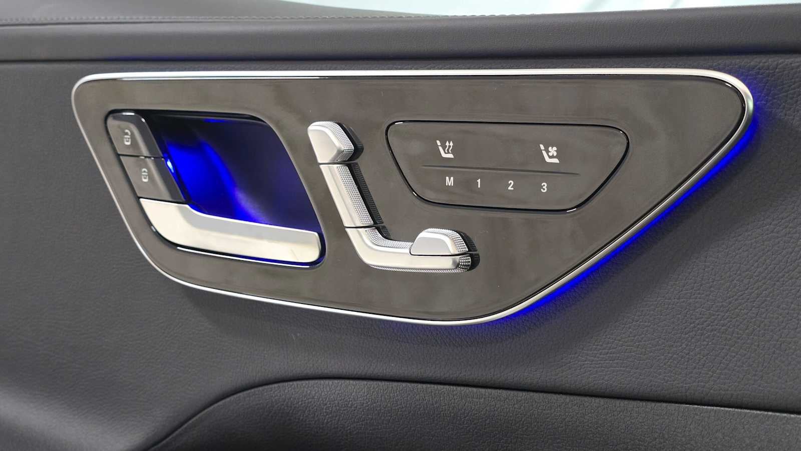 2026 Mercedes-Benz C 300 4MATIC® Sedan