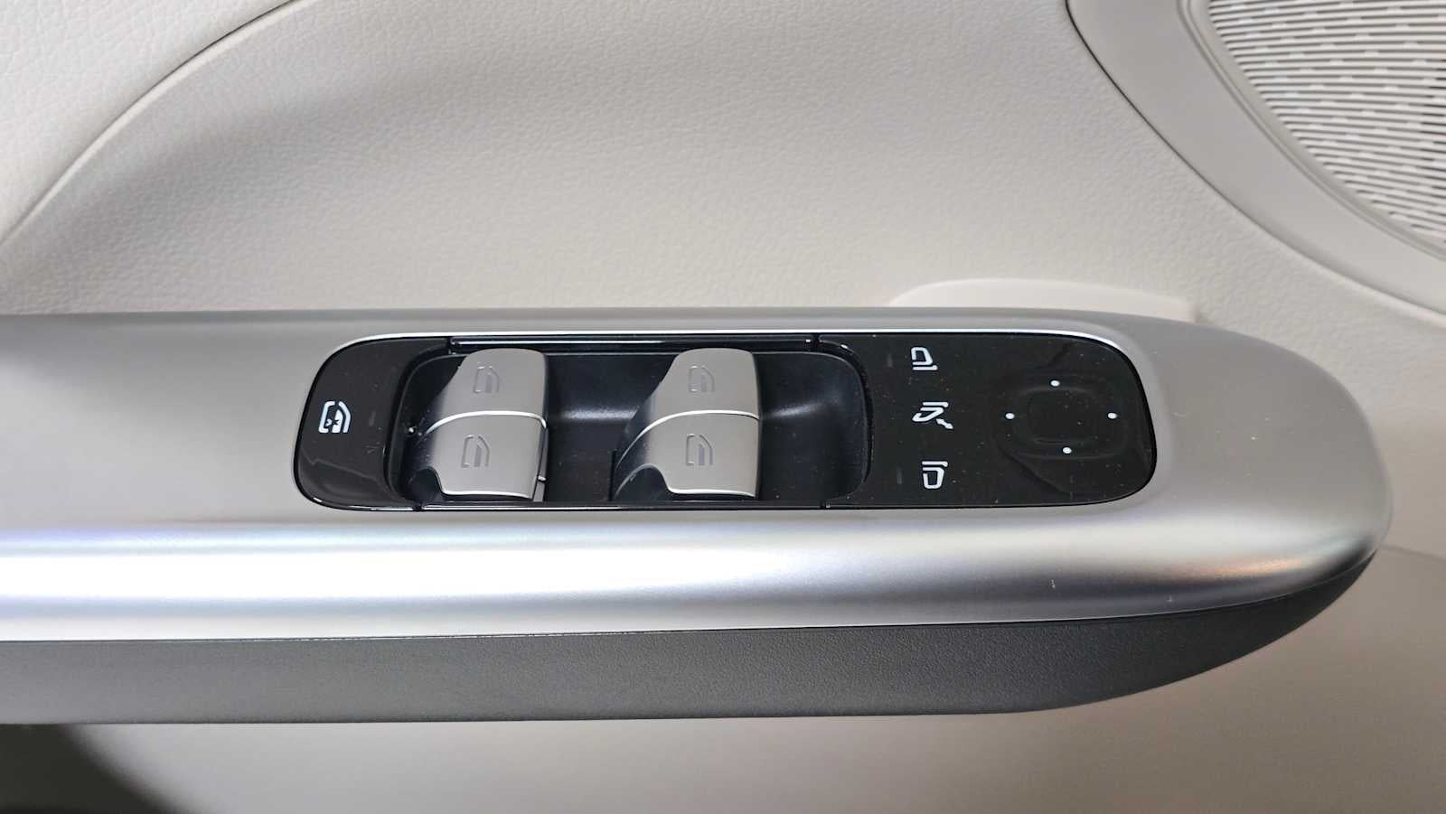 2026 Mercedes-Benz C 300 4MATIC® Sedan