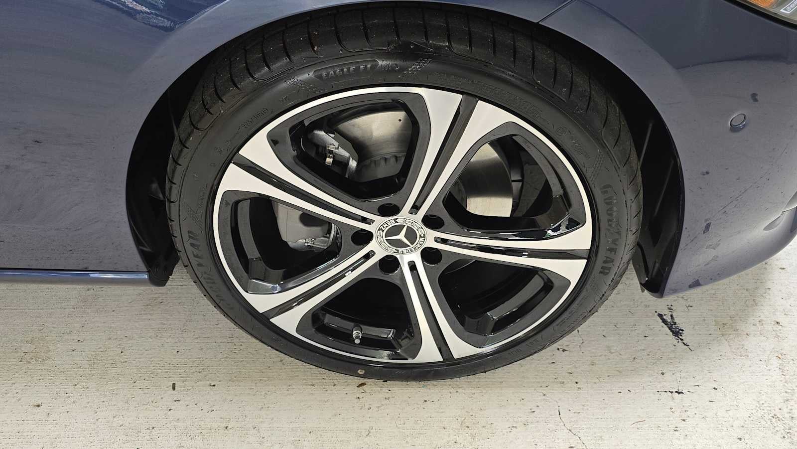2026 Mercedes-Benz C 300 4MATIC® Sedan