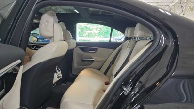 2026 Mercedes-Benz C 300 4MATIC® Sedan