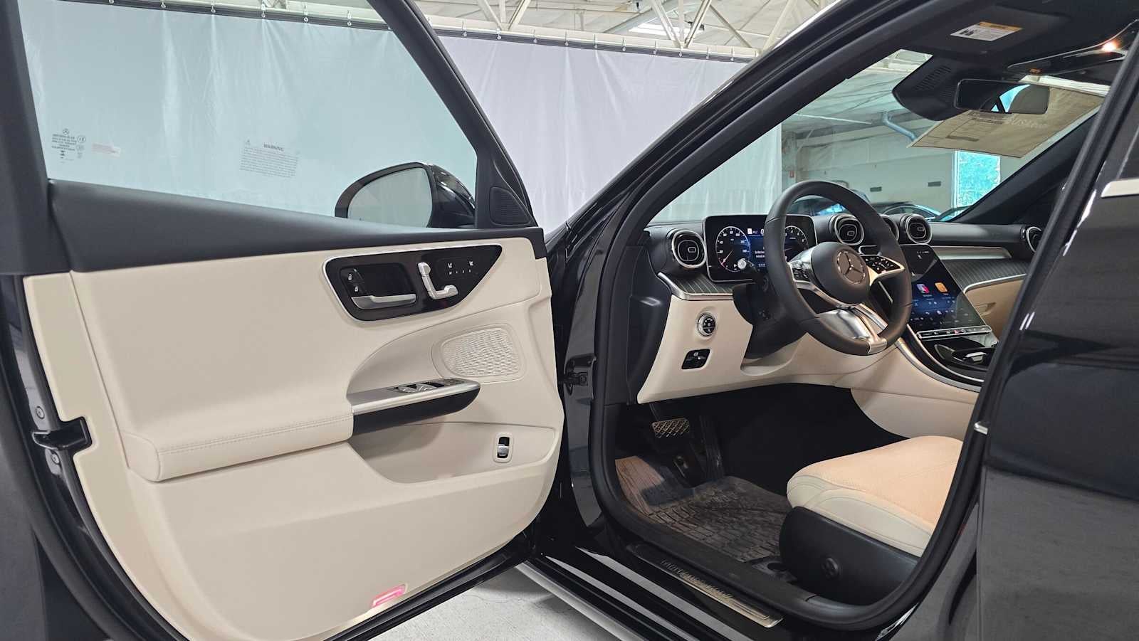 2026 Mercedes-Benz C 300 4MATIC® Sedan