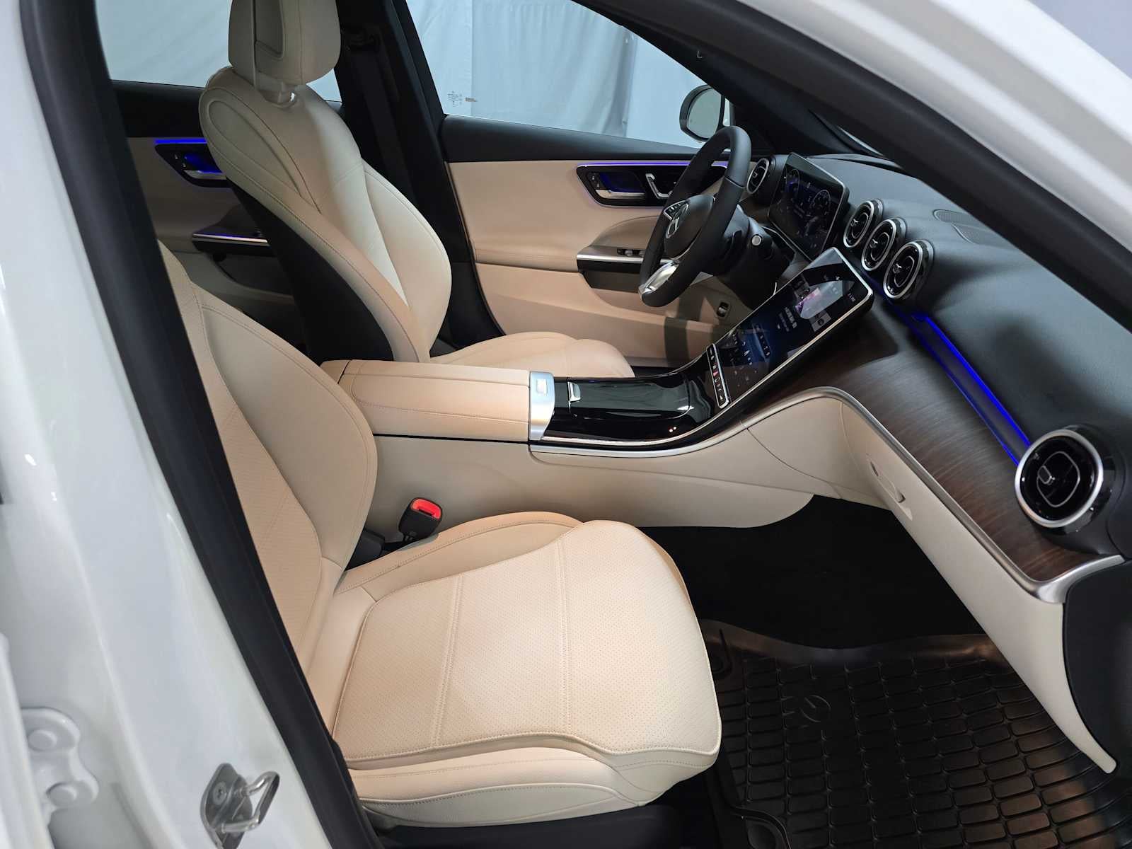 2026 Mercedes-Benz C 300 4MATIC® Sedan