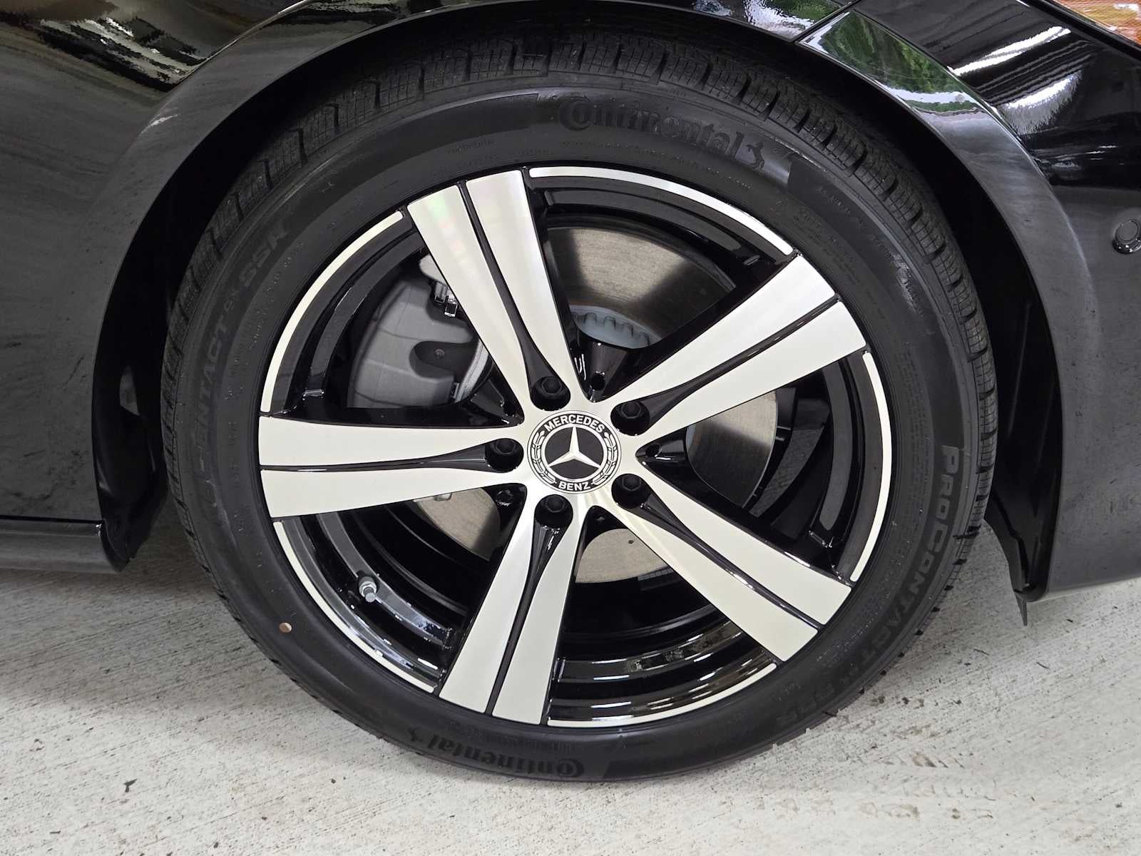 2026 Mercedes-Benz C 300 4MATIC® Sedan