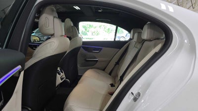 2026 Mercedes-Benz C 300 4MATIC® Sedan