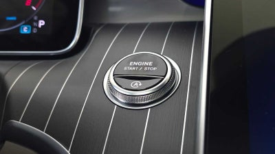 2026 Mercedes-Benz C 300 4MATIC® Sedan