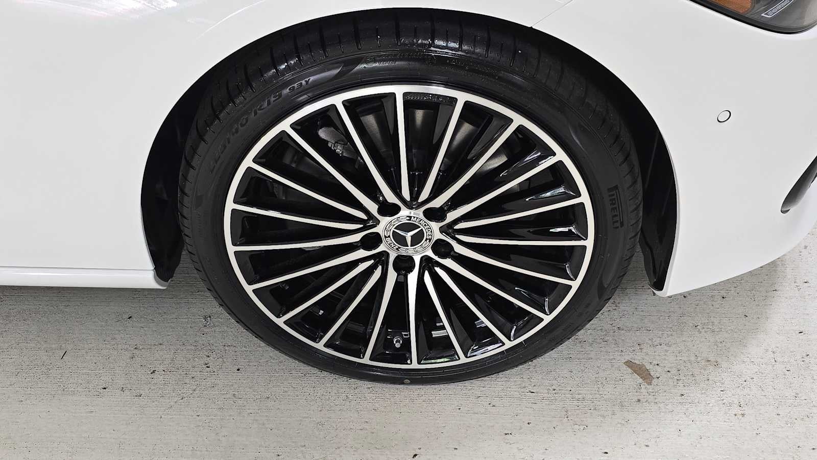 2026 Mercedes-Benz C 300 4MATIC® Sedan
