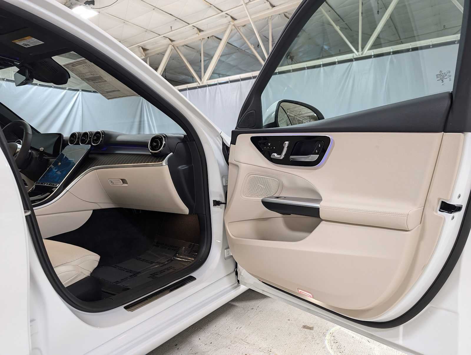 2025 Mercedes-Benz C 300 C 300