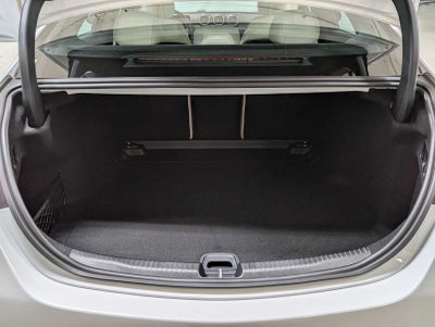 2025 Mercedes-Benz C 300 C 300