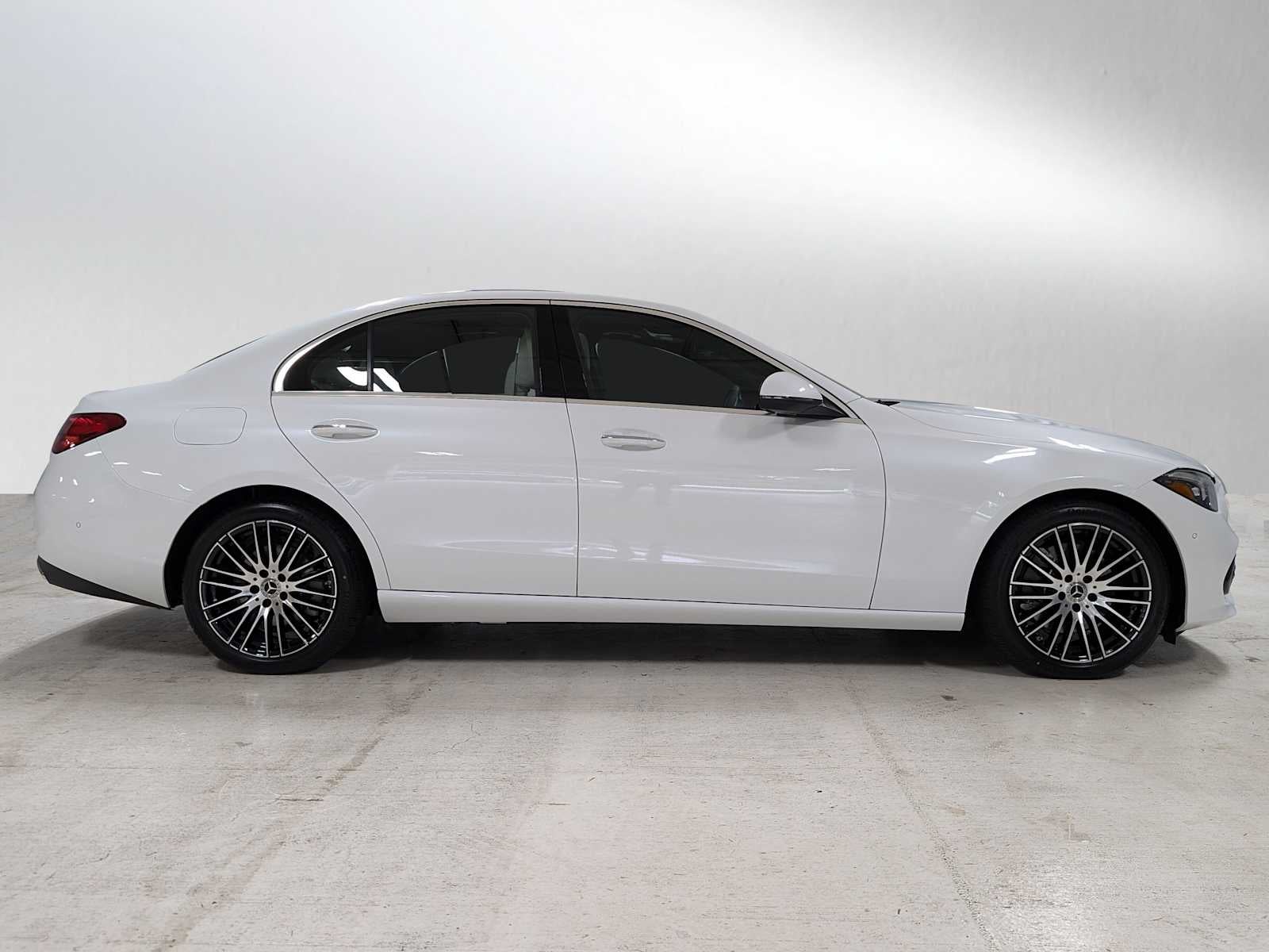 2025 Mercedes-Benz C 300 C 300