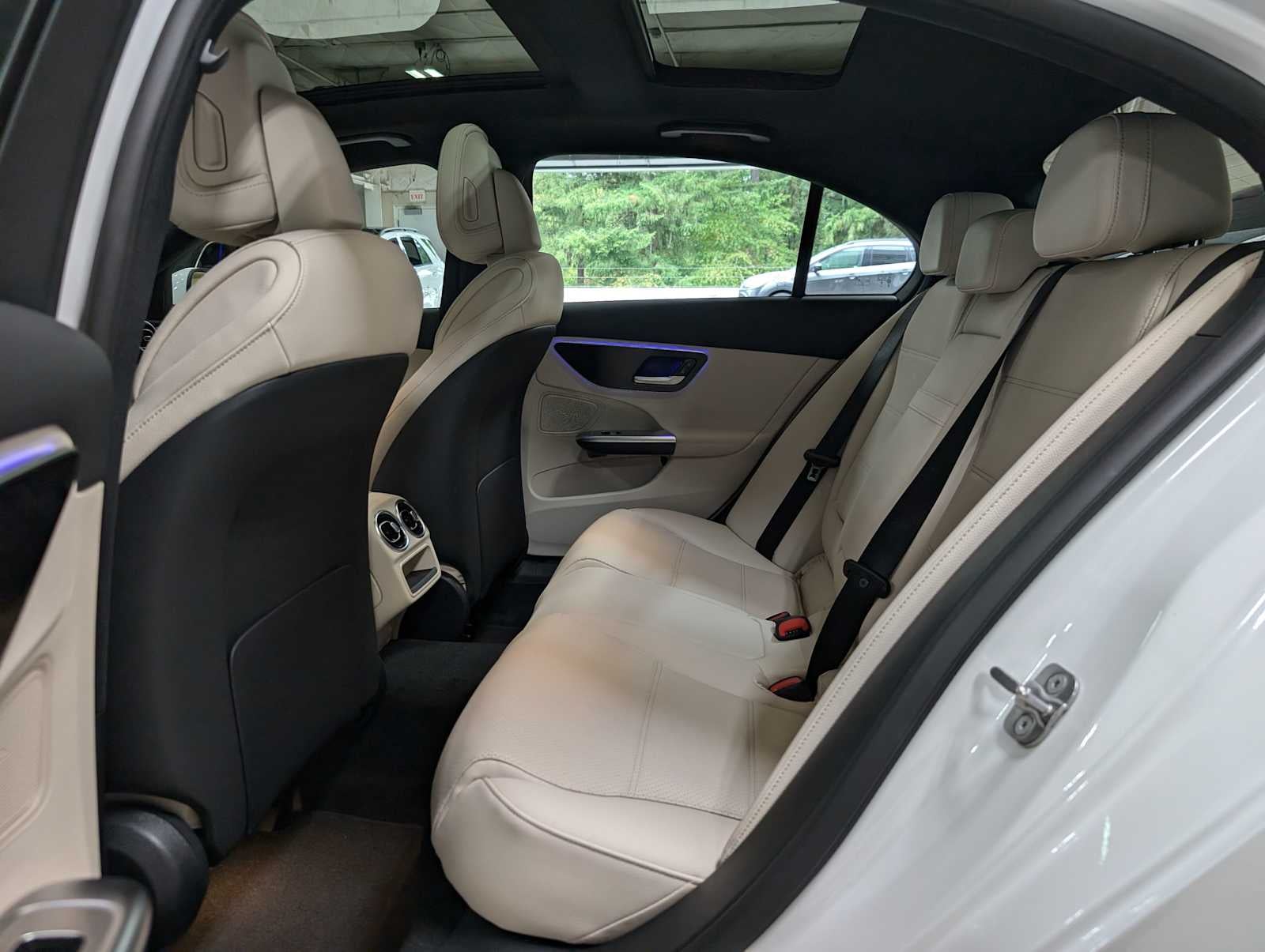 2025 Mercedes-Benz C 300 C 300