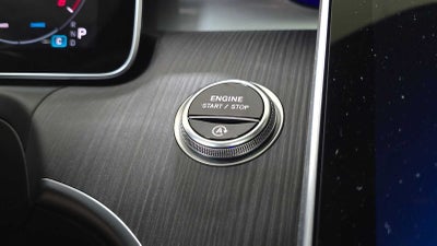 2026 Mercedes-Benz C 300 4MATIC® Sedan