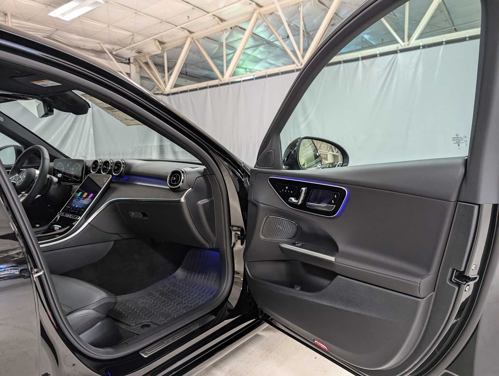 2025 Mercedes-Benz C 300 C 300