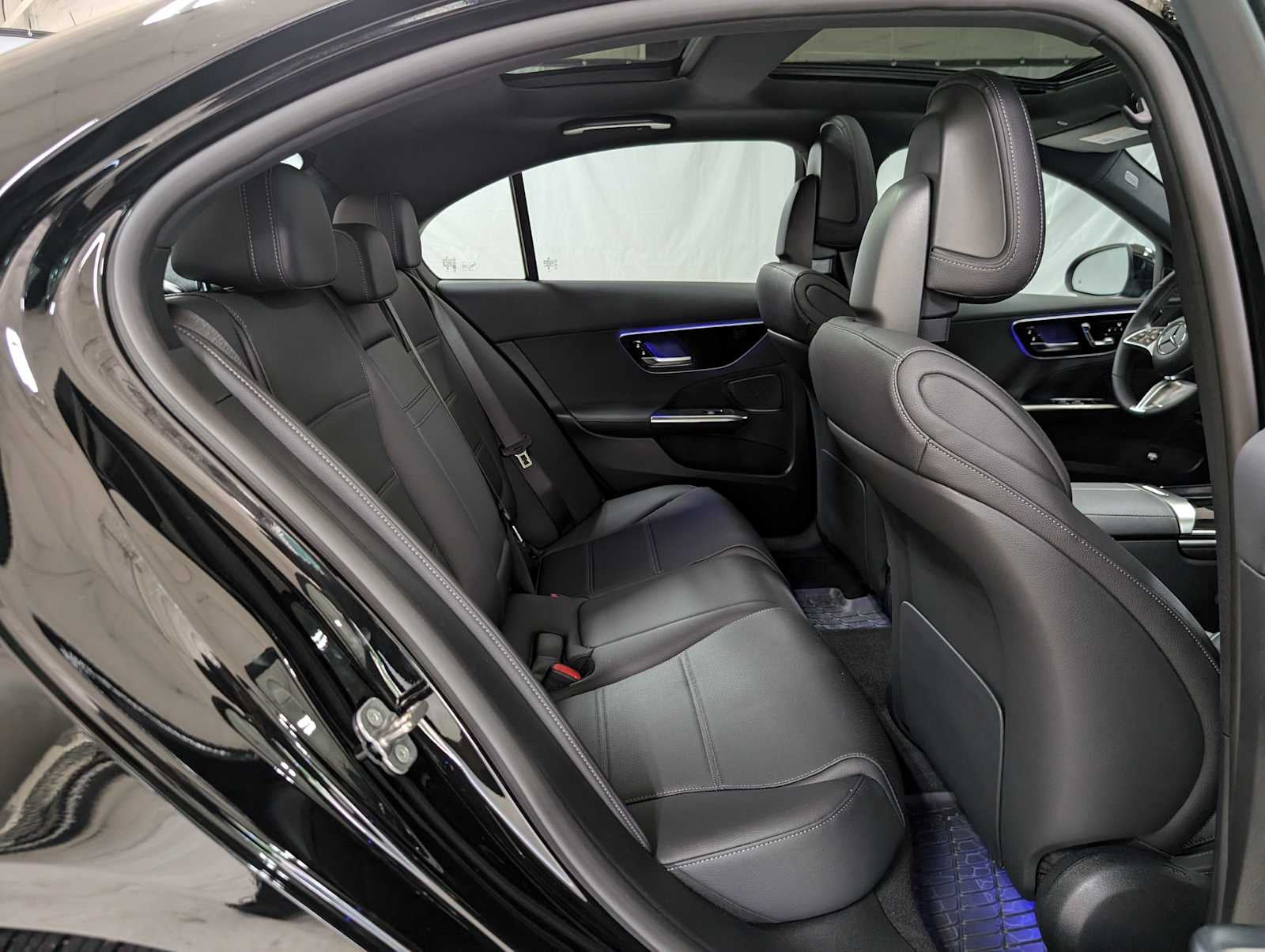 2025 Mercedes-Benz C 300 C 300