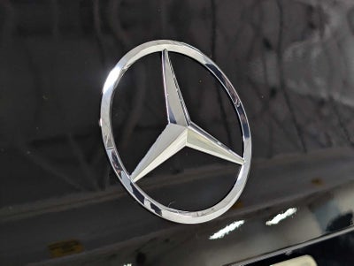 2025 Mercedes-Benz C 300 C 300