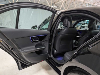 2025 Mercedes-Benz C 300 C 300