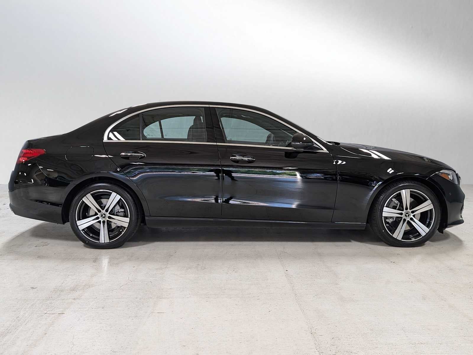 2025 Mercedes-Benz C 300 C 300