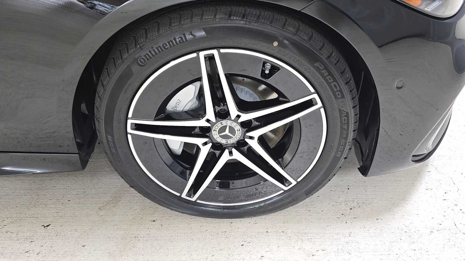 2026 Mercedes-Benz C 300 4MATIC® Sedan