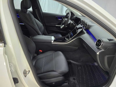 2026 Mercedes-Benz C 300 4MATIC® Sedan