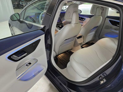 2026 Mercedes-Benz EQE 320 Sedan