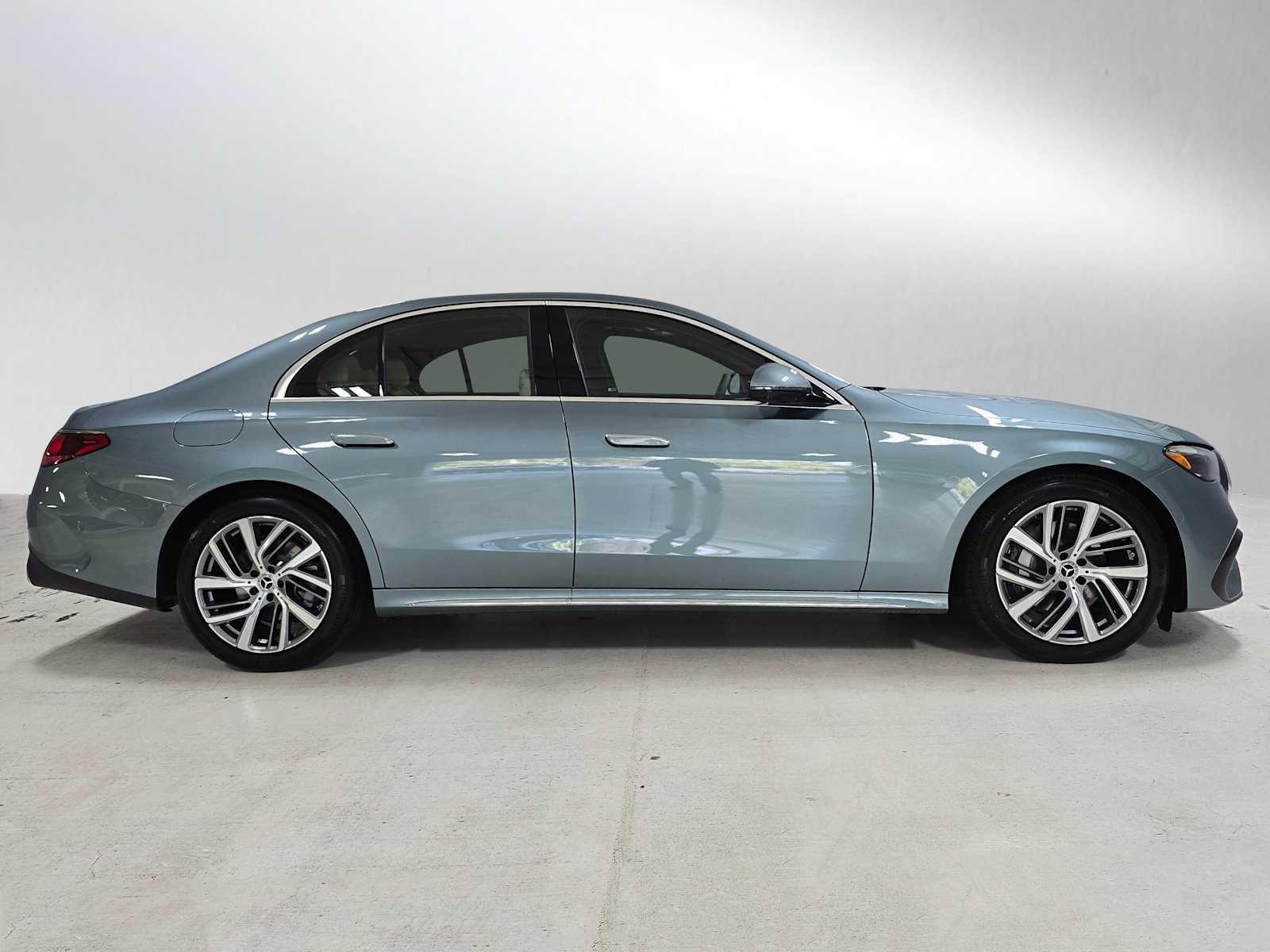 2026 Mercedes-Benz E 350 E 350