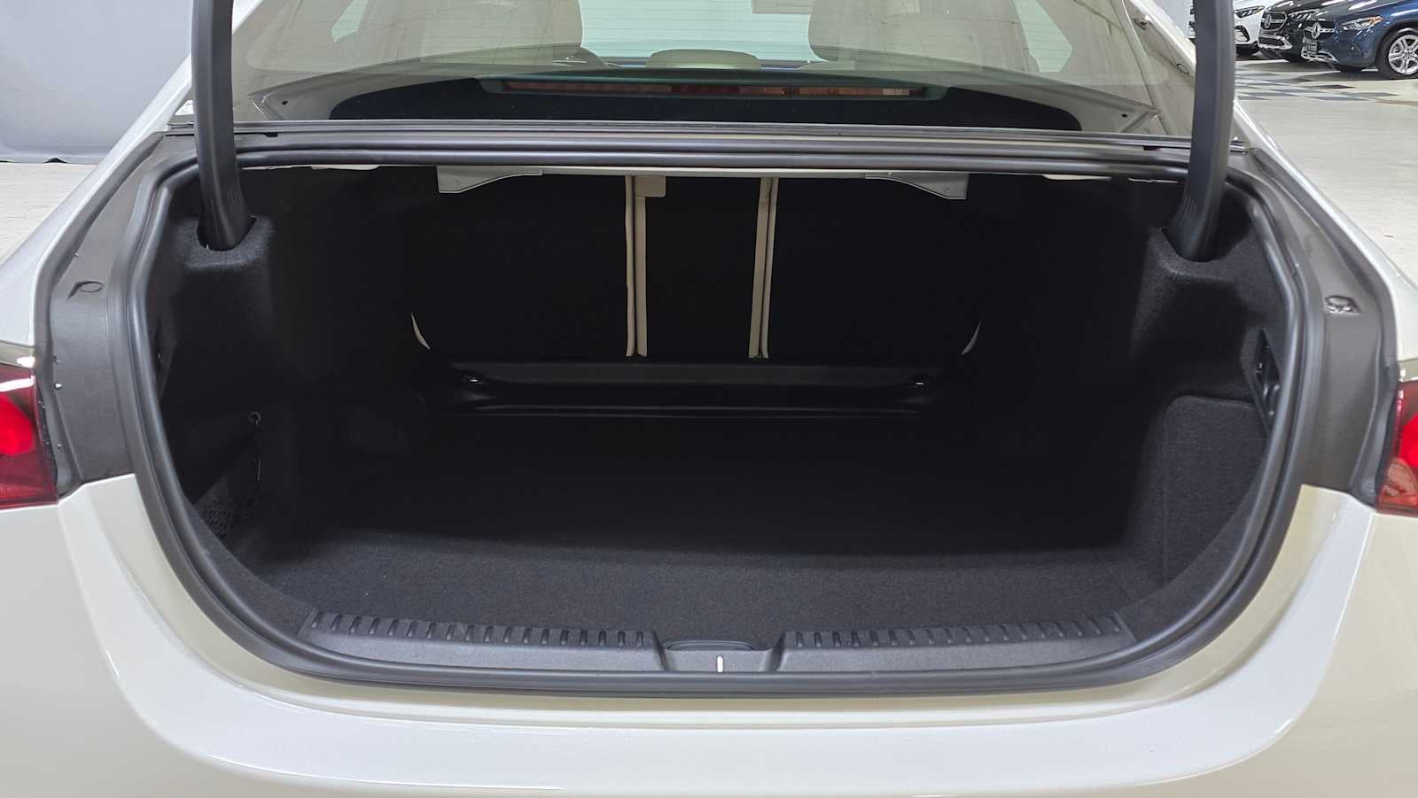 2026 Mercedes-Benz E 350 E 350