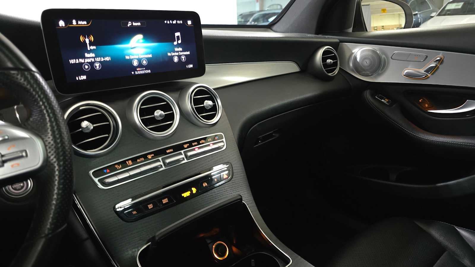 2021 Mercedes-Benz GLC 300 SUV