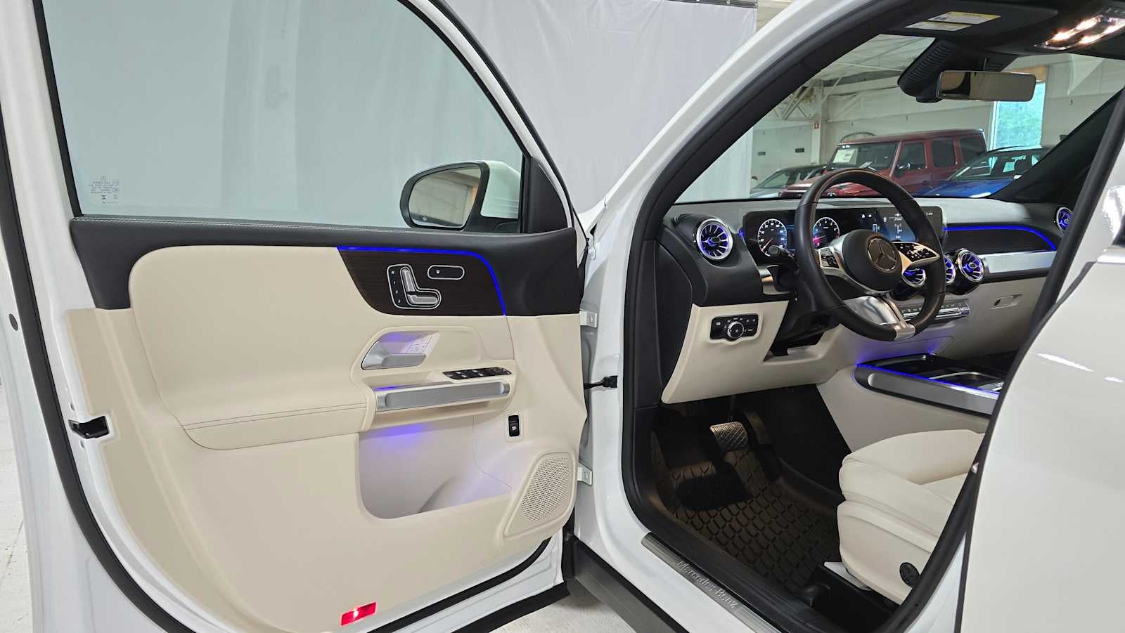2025 Mercedes-Benz GLB 250 4MATIC® SUV