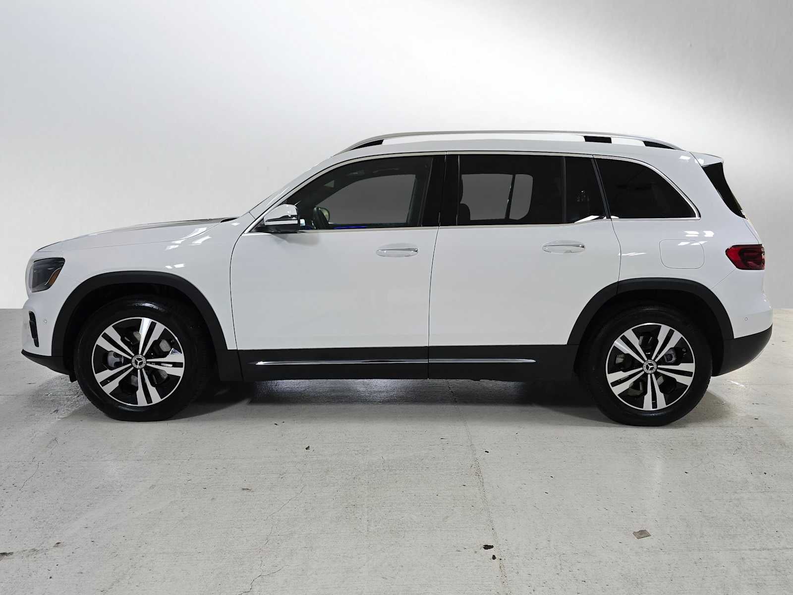 2025 Mercedes-Benz GLB 250 4MATIC® SUV