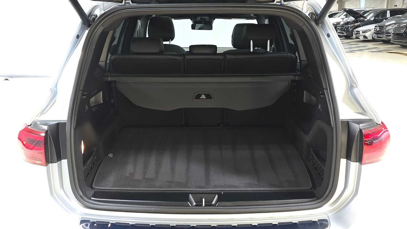 2025 Mercedes-Benz GLB GLB 250